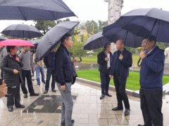 上海市殡葬效劳中心组团赴太原考察学习