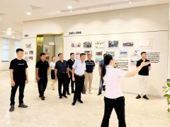 <b>旅行交流，，，，，，赋能生长</b>