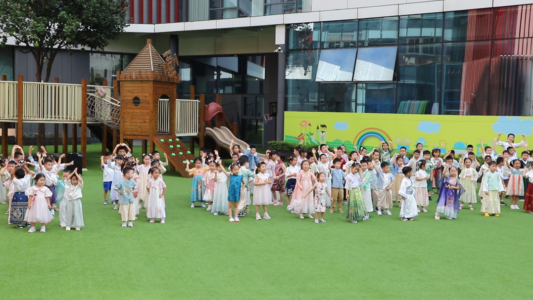 月满中秋，，，情满“雅歌”！